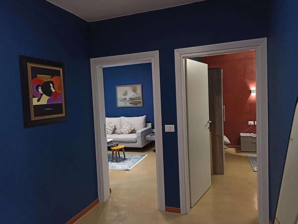 Oak Street Apartment location